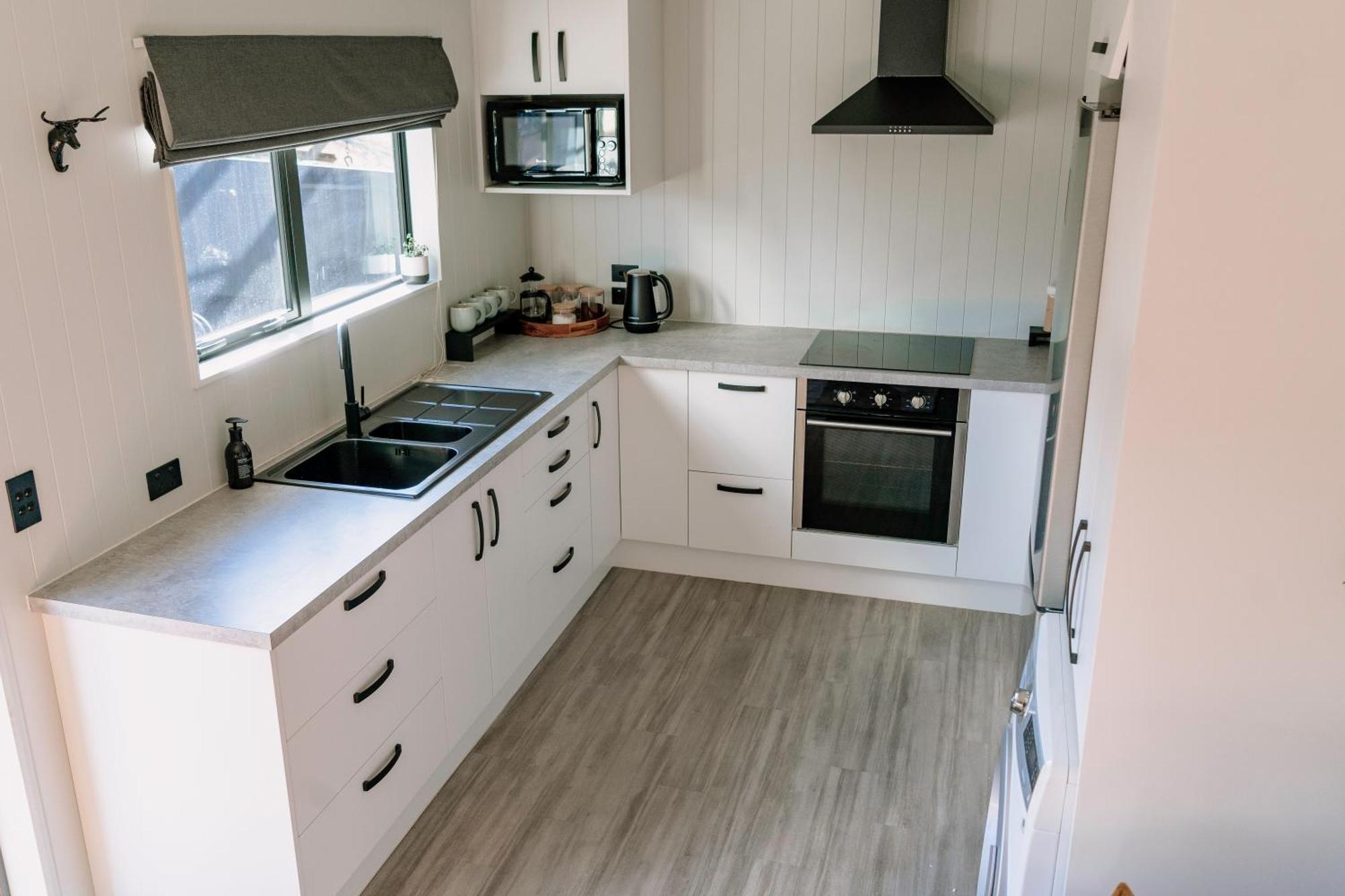 Mountain Cabin - Central, Cosy And Cute With Views Ванака Экстерьер фото